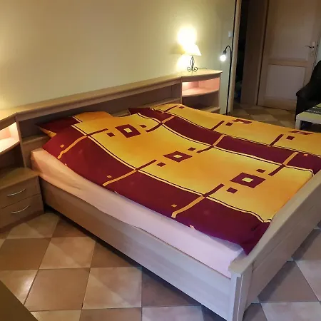 Alloggio in famiglia Czerwony Kamien Rubin *