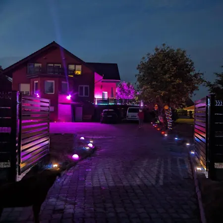 Czerwony Kamien Rubin Homestay Sianozety