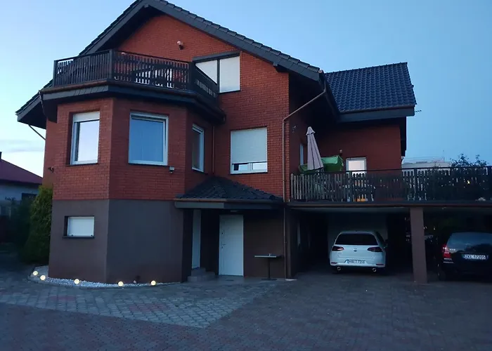 Проживание в семье Czerwony Kamien Rubin Сянозеты